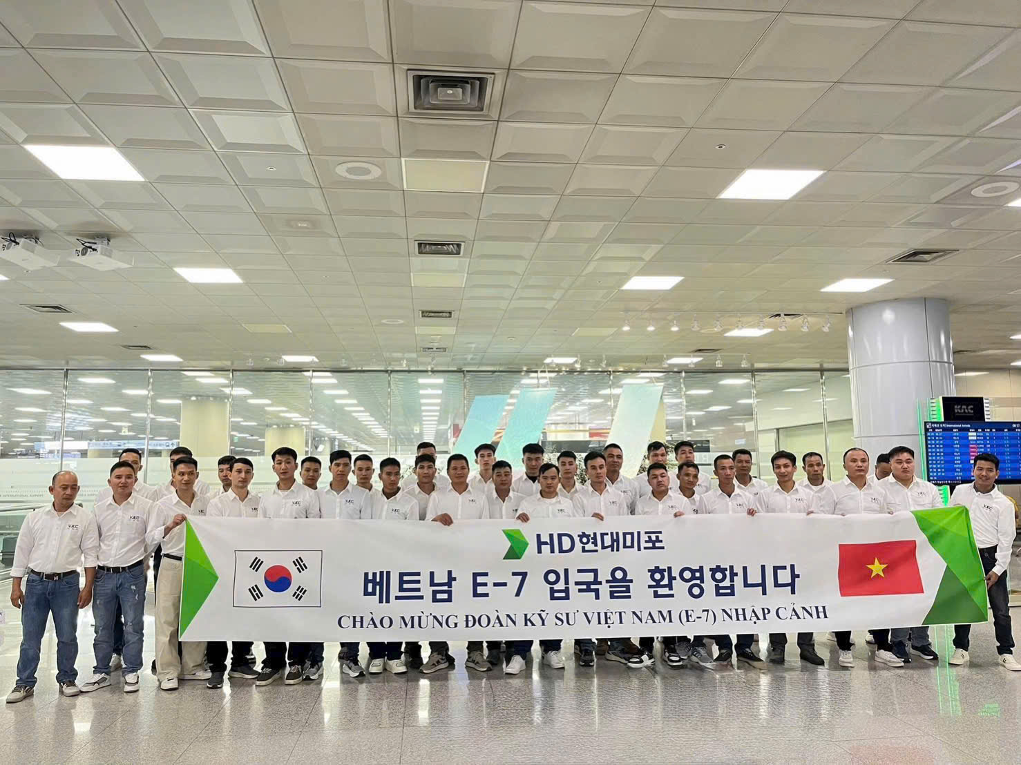 Xuất khẩu lao động Hàn Quốc 2026 tuyển số lượng lớn thợ hàn, thợ sơn E7-3